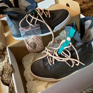 Nike W Air Jordan 3 RTR Exp Lite